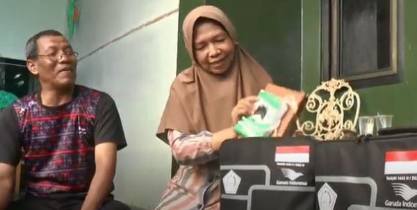 Inspiratif! Berkat Ketekunan dan Keyakinan, Loper Koran di Semarang Berangkat Haji Bareng Istri