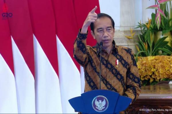 Jokowi Minta Kementerian dan Pemda Utamakan Produk Lokal Ketimbang Impor