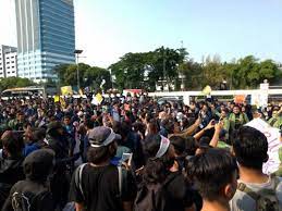 Ribuan Buruh Akan Gelar Unjuk Rasa di Gedung DPR Besok!