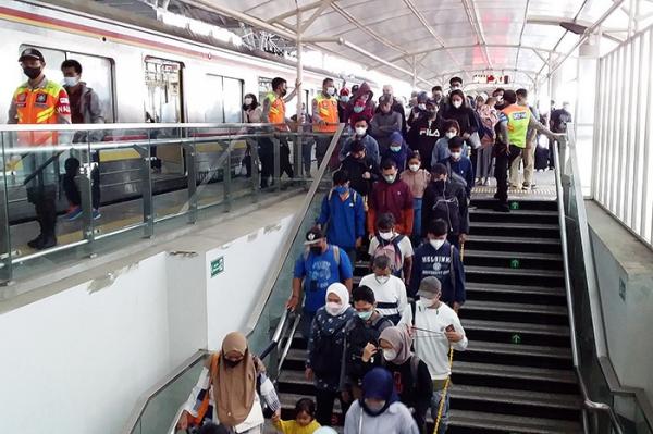 Urai Kepadatan di Stasiun Manggarai, KAI Akan Segera Operasikan Stasiun Matraman