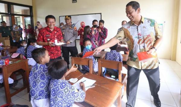 PPDB Dimulai, Orang Tua  Diminta Wali Kota Semarang Persiapkan Kelengkapan Dokumen