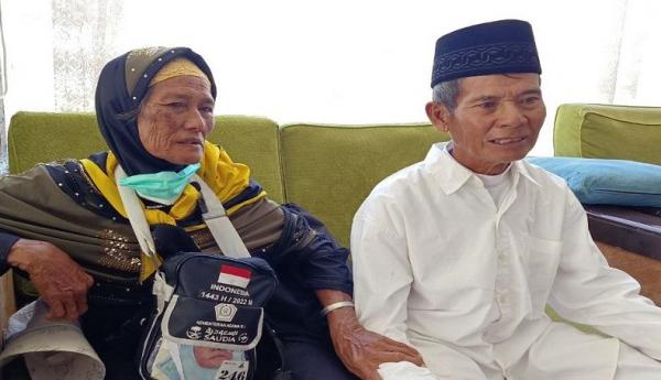 Nabung Rp 30 Ribu Sehari Selama 30 Tahun, Tukang Becak Kini Naik Haji