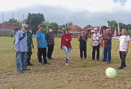 Turnamen Kampung di Klangenan Cirebon, Momentum Bangkitkan Ekonomi Kerakyatan
