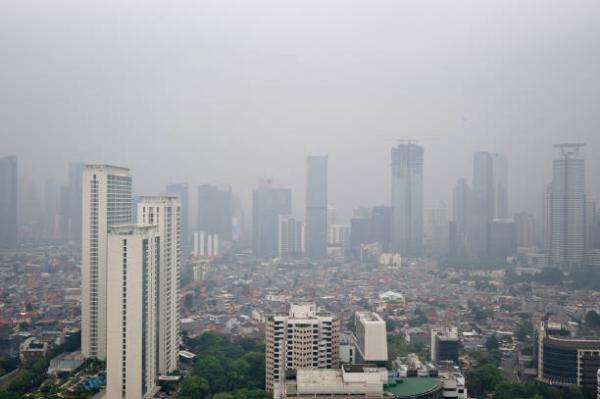 Waduh! Jakarta Menduduki Peringkat Pertama dengan Kualitas Udara Terburuk di Dunia