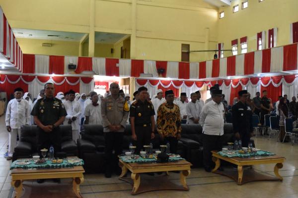 Bupati Aceh Selatan Lepas 54 Calon Jamaah Haji Tahun 2022