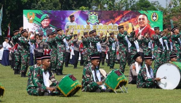KSAD Jenderal Dudung Buka Langsung Kick Off Liga Santri di Jombang