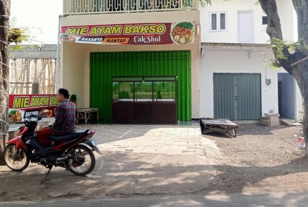 PMK, Omzet Pedagang Bakso Probolinggo menurun