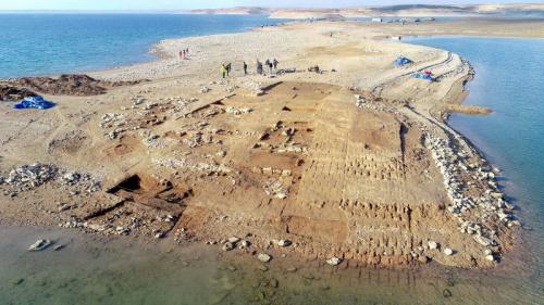 Kota Kuno yang Hilang Berusia Ribuan Tahun, Ditemukan di Bawah Air Bendungan Irak