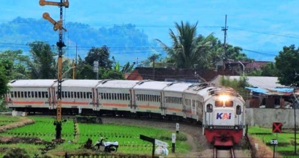 Harga Tiket Kereta Api Purwokerto-Surabaya, Lengkap dengan Jadwal Keberangkatan KA