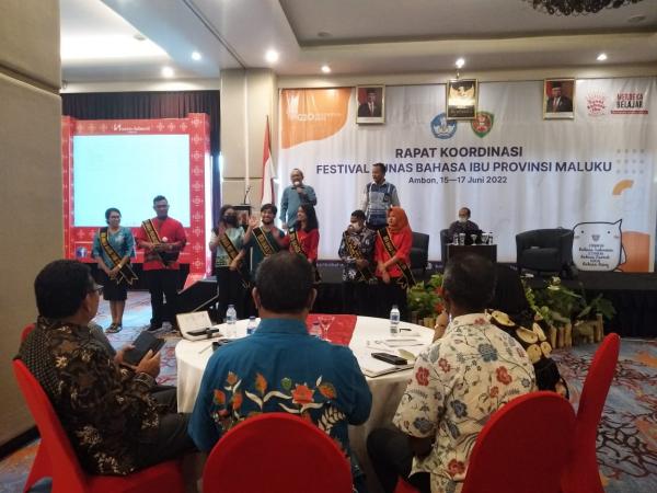 Seluruh Pemangku Kepentingan di Provinsi Maluku Terlibat dalam Revitalisasi Bahasa Daerah
