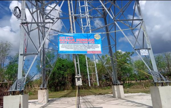 2 Tower di Kabupaten Sumbawa Disegel, Korban Penipuan Minta  Kembali Uang Puluhan Juta ke PT TCM