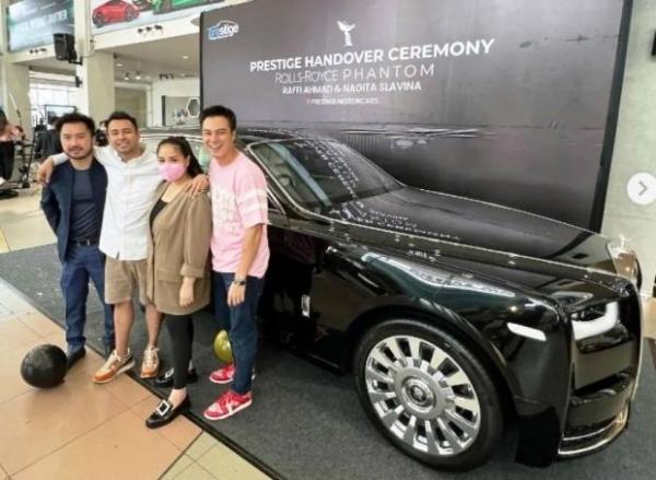Masa Inden Rolls Royce Phantom Raffi Ahmad - Nagita Slavina 5 Bulan, Mobil Lain Diatas 10 Bulan
