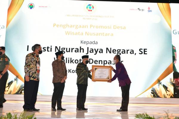 Jagokan Wisata Edukasi  Subak Desa Kertalangu, Denpasar Raih Penghargaan Promosi Desa Wisata Nusanta