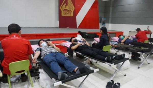 75 Orang Donorkan Darah Tumbuhkan Solidaritas