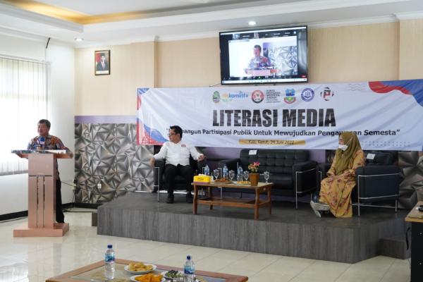 Fkominfo Uniga Gandeng KPID Jabar Gelar Workshop Literasi Media