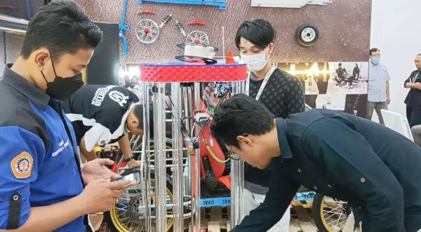 Karya Terbaik SMK Wijaya Putra Dikeluarkan, Ada Mobil Listrik hingga Robotika