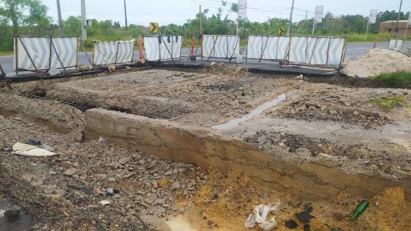 Konstruksi Masih Bagus, Plat Duiker di Jalan Puput Toboali Malah Dibongkar Digantikan Box Culvert