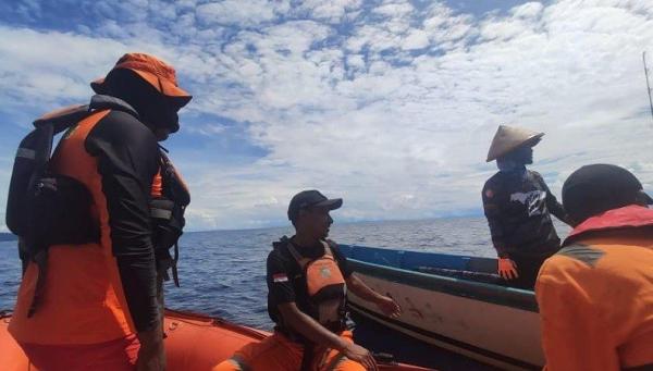 Basarnas Cari 6 Kru LCT Tenggelam di Perairan Tanah Laut