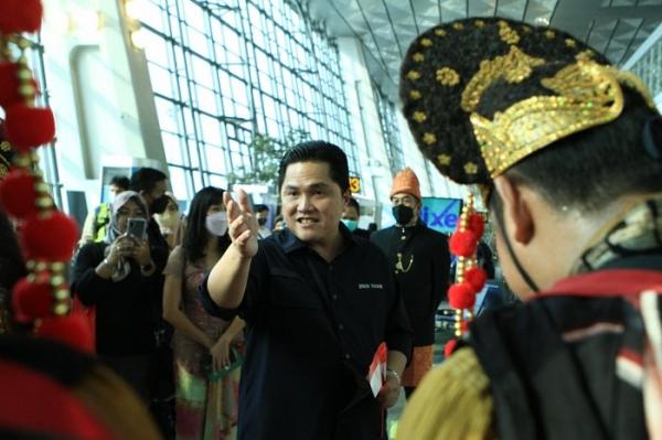 Men BUMN Apresiasi Parade Budaya di Bandara Soetta