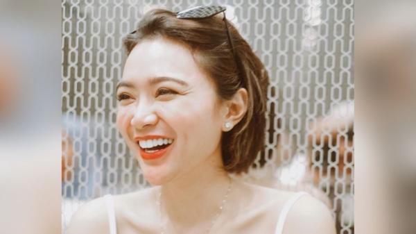 Gaya Wika Salim Pakai Tanktop Putih, Netizen: Senyummu Buat Hatiku Ceria
