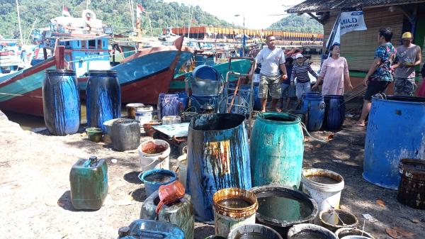 Kilang Pertamina Cilacap Pastikan Perairan Area 70 Kembali Bersih dari Ceceran Minyak