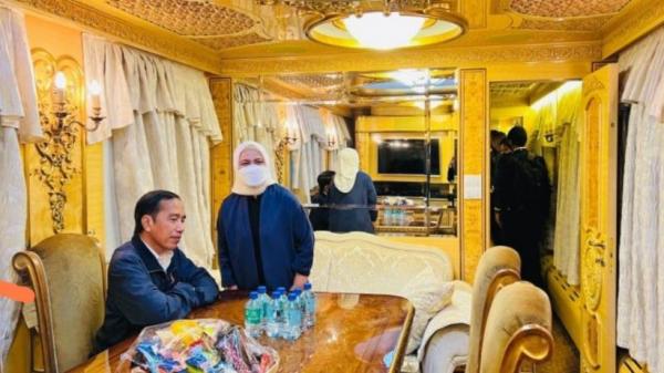 Jokowi Pergi ke Ibu Kota Ukraina Naik Kereta Api