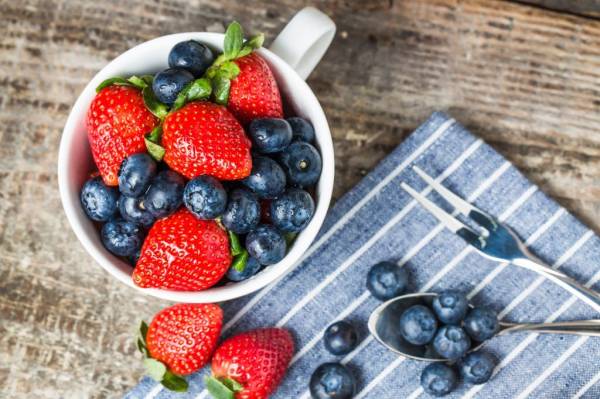 Buah-buahan yang Paling Aman Dikonsumsi Bagi Penderita Diabetes