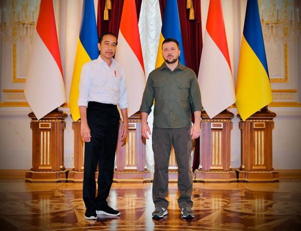 Jokowi Bertemu Zelensky, Ini Bantuan Yang Diberikan Indonesia Untuk Ukraina