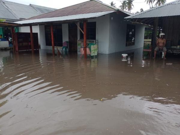Akibat Diguyur Hujan Sejak Dini Hari, Dua Desa di Sumba Timur Terendam Banjir