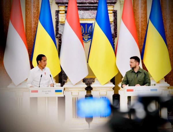 Bertemu Zelensky di Kyiv, Presiden Jokowi: Saya Tawarkan Diri Bawa Pesan untuk Presiden Putin