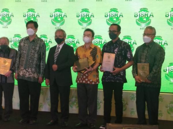 Pindodeli Sabet Penghargaan Anugerah Bisnis Indonesia Bidang CSR