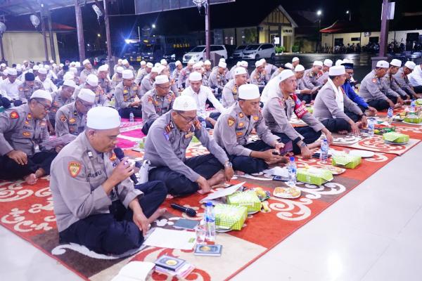 Polres Pidie Gelar Doa Bersama Dalam Rangka Hari Bhayangkara Ke 76