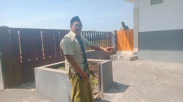 Penutup Tong Sampah Milik Masjid Dicuri Kawanan Maling