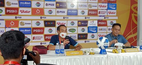 Meski Berakhir Tanpa Gol, Pelatih Vietnam U-19 Puji Konfidensi Timnas Indonesia