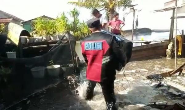 Puluhan Rumah Warga Di Aceh Barat Rusak Di Hantam Gelombang Pasang