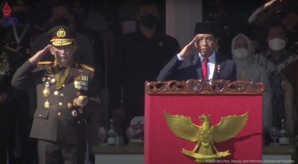 Presiden Jokowi Beri Pesan di Hari Bhayangkara ke-76, Berikut Tiga Agenda yang Mesti Dikawal Polri