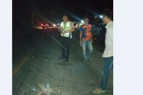 Hendak Menyebrang, Wartawan Asal Simalungun Tewas Tertabrak Truk di Jalinsum