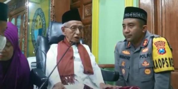 Pendamping Korban Kecewa Kapolres Berlutut di Depan Ayah Tersangka Pencabulan: Tak Ada Kredibilitas