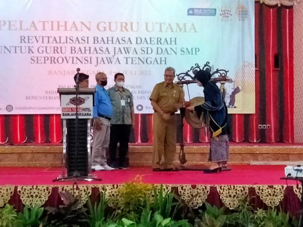 Balai Bahasa Provinsi Jawa Tengah Gelar Pelatihan Guru Utama Bahasa Jawa