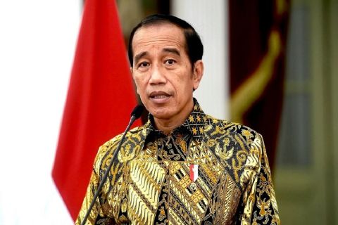 Jokowi Ingatkan Covid-19 Masih Ada, Minta Masyarakat Tetap Pakai Masker
