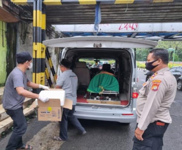 Mayat Bayi Perempuan Ditemukan Membusuk di Jalan Bintaro Utama