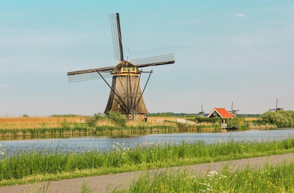 Delapan Fakta Unik Negara Belanda, dari Impor Narapidana hingga Membayar Karyawan yang Pakai Sepeda