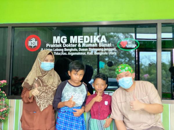 Gelar Sunat Gratis MG Medika Menjadi Solusi Kesehatan Warga