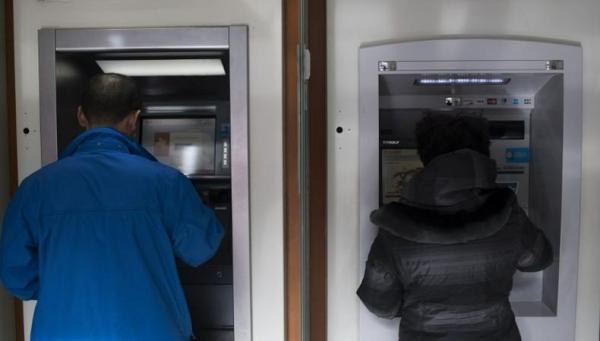 Waspada! Penipuan Modus Tukar Kartu ATM, Saldo Rp99 Juta Amblas