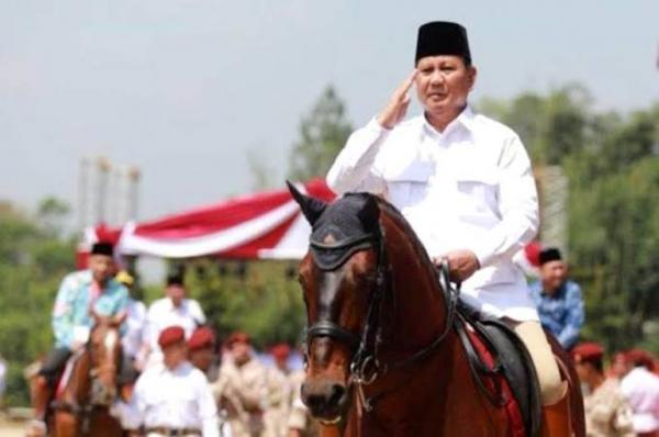 Momen Kehadiran Prabowo Subianto di Kongres Fatayat NU di JSC Palembang