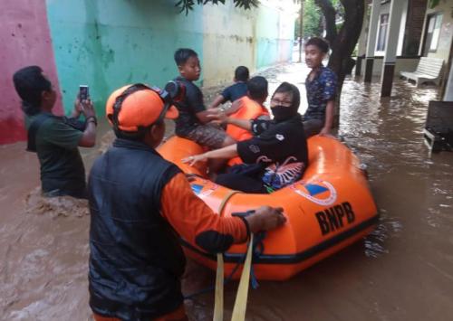 Tanggul Jebol, Banjir Bandang Hantam 26 Desa di Pati Jawa Tengah