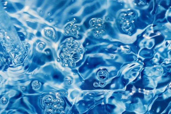 Ilmuwan Jepang Temukan Fakta Perubahan Molekul Air setelah Dibacakan Doa