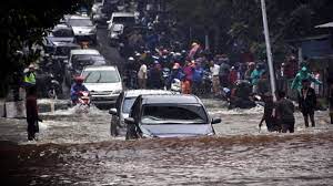 Diguyur Hujan Semalaman, Sejumlah Wilayah Jabodetabek Terendam Banjir