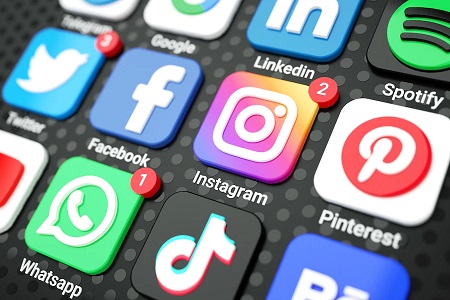 Kabar Baik! WhatsApp, Instagram, Facebook dan Netflix Lolos dari Blokir Kominfo