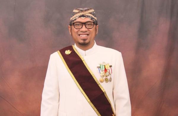 Kang Reza, Tokoh Muda Pegiat Budaya dan Sosial Kota Cirebon